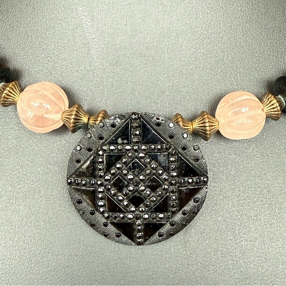 Art Deco Style Black Beaded Choker Rose Quartz Wedding Cake Beads Antique Button - Picture 3 of 11